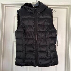 NWT Be Boundless black reversible hooded faux fur puffer vest, M